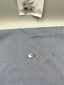 NOS- Lucas 3/4" Head Light Rim Fixing Clip Plate for Triumph 526404 - Picture 1 of 3
