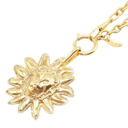 Collana CHANEL placcata oro logo CC ciondolo leone ciondolo vintage