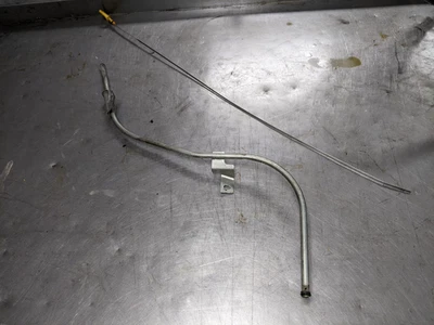 Varilla de medición de aceite de motor con tubo para 10-21 Toyota 4Runner 4.0 153010P060 gasolina Foto 1 de 4