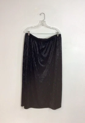 Maxi falda de terciopelo negro para mujer 2X Foto 1 de 4