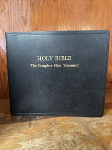 Holy Bible KJV Complete New Testament 16 RPM 26 Records Audio Books 1953 - Picture 1 of 4