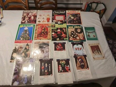 Lot Of 1990s Christmas Patterns, Crafts, Pattern Booklets - Image 1 of 4