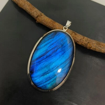 Enorme ciondolo in argento sterling 925 con labradorite naturale da 34 grammi... - Immagine 1 di 4