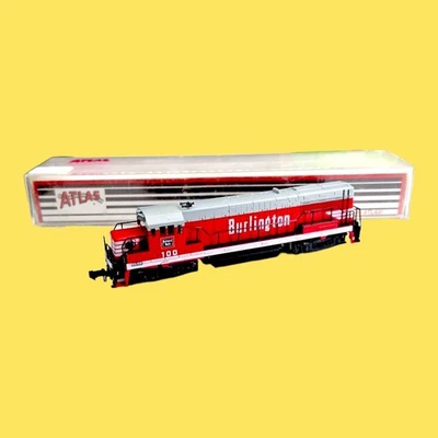 N Scale Burlington U25B Phase IIb Locomotive CB&Q 100 Atlas 4481 #100 - Image 1 of 4