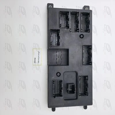 2018-2022 Land Rover Range Rover Evoque Body Control Module (BCM) JPLA14F041BG - Image 1 of 4