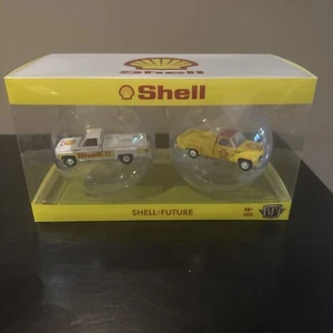 M2 Machines Christmas Ornament 2024 Shell Chevy Dually Set New Release Wal-Excl - Picture 1 of 6