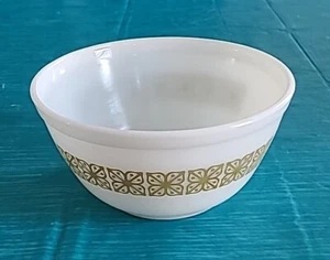 PYREX FLORAL VERDE VERDE CUADRADO CUENCO MEZCLADOR EE. UU. 402 VINTAGE 1,5 QT RARO - Imagen 1 de 3