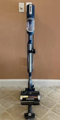 Aspiradora delgada Shark Powerfins Hair Pro con accesorios ~ Modelo HZ70012 Foto 1 de 4