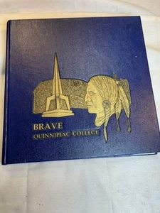 Quinnipiac College Jahrbuch 1986 University Hamden Ct - Bild 1 von 5