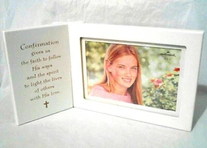 NWT Hallmark Confirmation 2 Piece White Wooden Picture Frame/4" x 6" - Picture 1 of 12