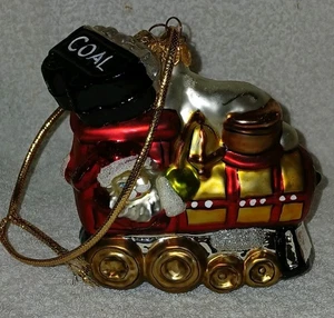 Adorno de vidrio navideño Sidecar de carbón de Santa en tren - Imagen 1 de 5