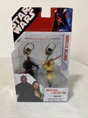 New Star Wars Darth Maul Qui-Gon Jinn Keychains Basic Fun #1875 2007 Series One - Image 1 of 4