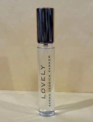 LOVELY by Sarah Jessica Parker Perfume for Women 0.51 oz 15 ml EDP Spray NEW UNB - Image 1 of 2