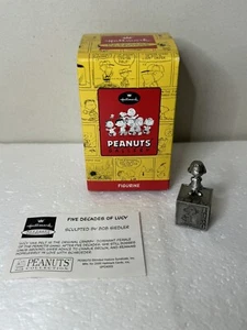2000 Hallmark Peanuts Gallery Zinnfigur Five Decades of Lucy - Bild 1 von 3