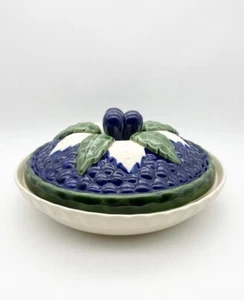 Molde para horno de cerámica con tapa de bayas de ciruela de frutas en relieve - Imagen 1 de 8