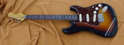 Guitare électrique SQUIER Classic Vibe Stratocaster - Photo 1/4