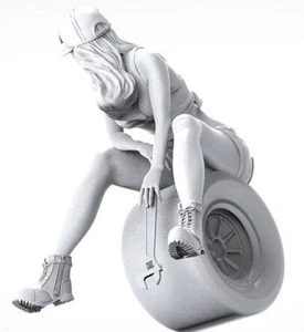 1/35 Resin Car Mechanic Female Worker Unpainted Unbuild BL822 - Picture 1 of 4