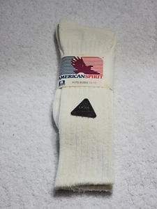 NEW VINTAGE MENS AMERICAN SPIRIT WHITE COTTEN BLEND CREW SOCKS FITS SIZES 10-13 - Picture 1 of 5
