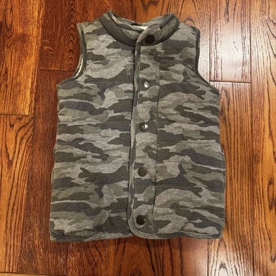 Mud Pie Vest Toddler Boys Large 4T 5T Gray Camouflage Sherpa Lined Plush Cozy - Image 1 of 4
