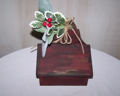 Caja de Sal Primitiva Navidad Repro Tapa Bisagras Primitivo Granero Rojo Acabado Oscuro Foto 1 de 4