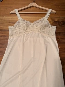 Vintage Ivory Lacy Slip Dress Nightgown Womens Size 38 Lingerie Semi-Sheer XL - Picture 1 of 17