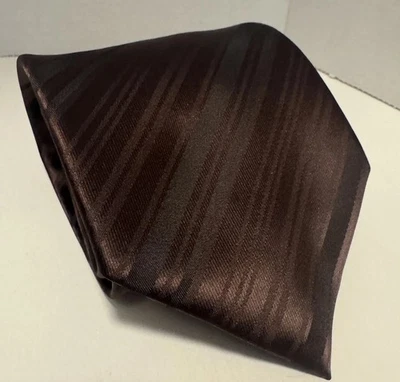 Corbata de seda Ermenegildo Zegna Power de colección marrón negro a rayas Italia 61 Foto 1 de 4