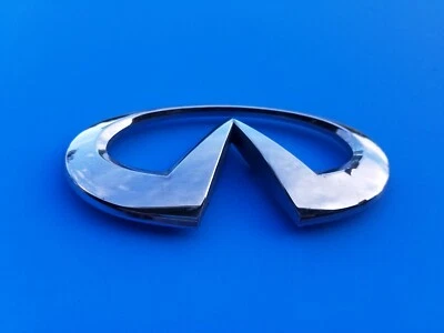 Infiniti M35 M45 2006 2007 2008 puerta trasera emblema insignia símbolo logotipo usado OEM A3 Foto 1 de 4