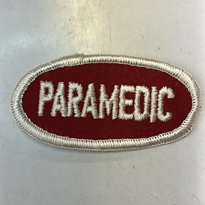 NOS 1-1/2" x 3" Paramedic Embroidered Patch Sew On Red White Oval Vintage - Picture 1 of 3