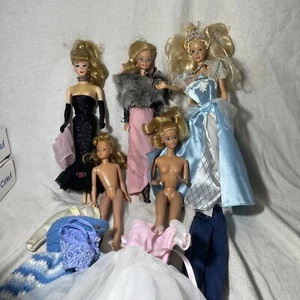 Mattel Barbie 1966 Lot Of 4, Blue Eyes,Twist N Turn Waist - Picture 1 of 6