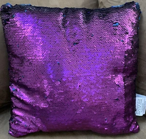 MERMAID PILLOW FLIP SEQUINS 13”x 13” SHIMMERING PURPLE SEQUINS SUPER CUTE!! - Picture 1 of 2