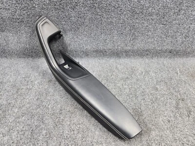 AUDI S6 2013-2018 PANEL DE PUERTA DELANTERA DERECHA TIRADOR MOLDURA REPOSABRAZOS OEM Foto 1 de 4