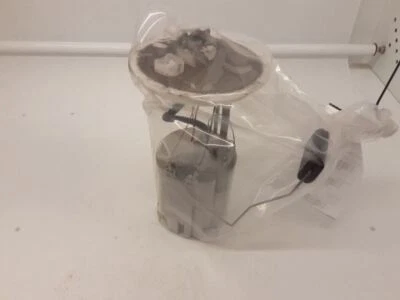 Conjunto de bomba de combustible Ford Transit Connect 2014-2015-2016 montado en tanque 1,6 L turbo Foto 1 de 4