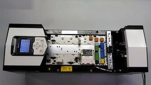 ABB ACS880-01-045A-3 VARIADOR DE FRECUENCIA 22KW 3AUA0000108020 - Imagen 1 de 3
