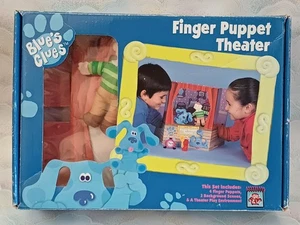 Blue's Clues Finger Puppet Theater Vintage 90s Play Set Complete Rare - Picture 1 of 9