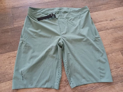 Pearl Izumi Summit Shell MTB Shorts Men's sz. 38  13in Inseam Dark Sea Green - Image 1 of 3