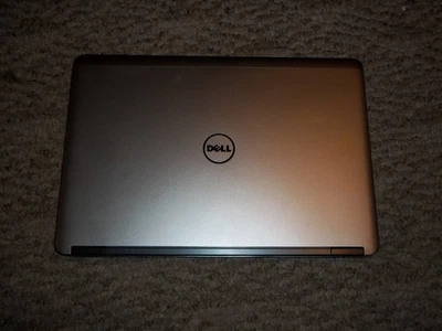 Ultrabook Dell Latitude E7440 Foto 1 de 4