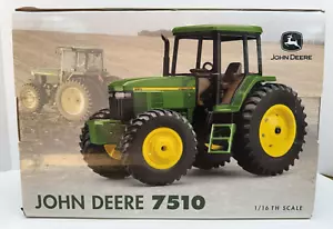 1/16 John Deere 7510 W/ Front Assist. 2001 Farm Show Limited Edition - Picture 1 of 9
