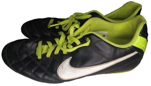 Nike Cleats US Shoe Size 5Y - Picture 1 of 4