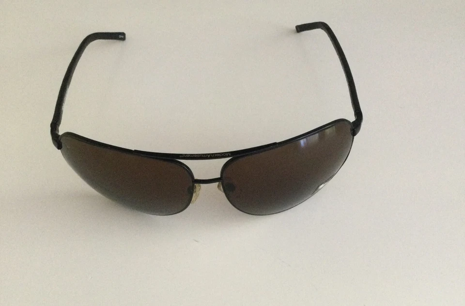 Hecho a mano para gafas de sol originales con montura negra de metal Penguin Foto 1 de 4