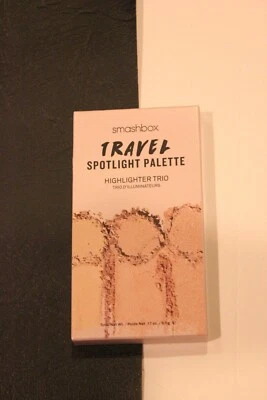 SMASHBOX TRAVEL SPOTLIGHT PALETTE HIGHLIGHTER TRIO - Brand NEW IN BOX  - Image 1 of 2