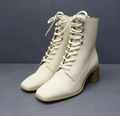 E8 by MiiSTA Emma 女式 36/6 码象牙色系带侧拉链粗跟靴鞋新款 — 第 1/4 张图片