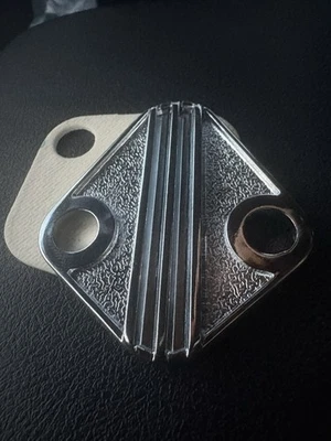 Oldsmobile Rocket 303 324 371 1949-1958 bomba de combustible bloque placa NUEVO Hotrod Foto 1 de 4