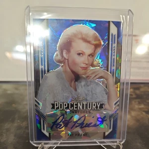 Pat Priest 2021 Leaf Pop Century Signatures BA-PP1 18/20 The Munsters - Picture 1 of 7