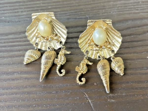 Ohrclips goldfarben Metall Strand Muschel Perle wie Cabochon Ohrhänger - Bild 1 von 7