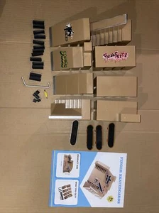 Finger Skateboard Park PLAYSET With 4 Boards And Extra Connectors - Picture 1 of 12