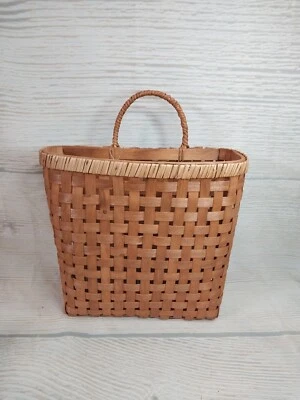 New! Hanging Flower Storage Basket Wall-Mounted Wicker Organizer Home Decor Door - Image 1 of 4