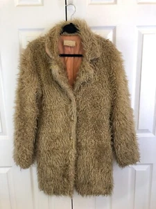 Vintage Sans Souci Fuzzy Faux Fur 3 Button Coat Boho Waist Length Size Medium - Picture 1 of 6