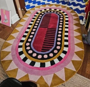 Stella Diva Oval Shape Handmade Tufted Woolen Area Rug .(READY TO SHIP) - Picture 1 of 5