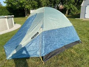 Kelty Discovery Element 4 Zelt: 4 Personen 3-Season Iceberg Green/Agean Blue LESEN - Bild 1 von 17