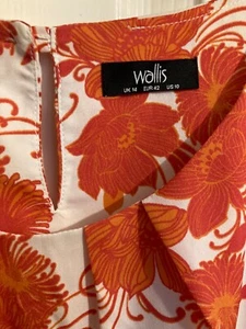 'WALLIS' SLEEVELESS SHELL TOP BLOUSE. PINK/RED/WHITE. USED. 14. VGC - Picture 1 of 4